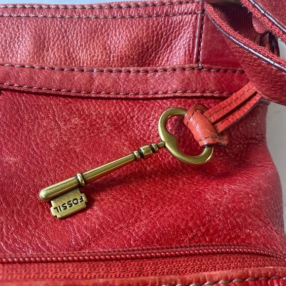 Fossil Morgan Traveler Cross-Body Bag - Picture 15 of 16